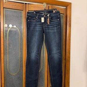 Ladies American Eagle Skinny Jeans BRAND NEW